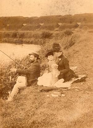 Sunday Fishing Family Day Belgium old Photo 1888