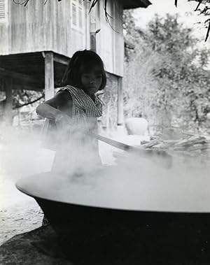 Rice Cooking Sinoun little Cambodian Old Photo Wertheimer 1968