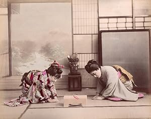 Japan Scene de Genre Japanese Lady Greetings Hand colored 2 albumen Photos 1890