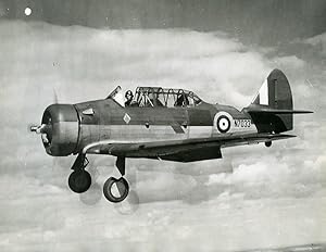 Aviation RAF North American Harvard MK 1 N7033 Aircraft Old Photo 1941