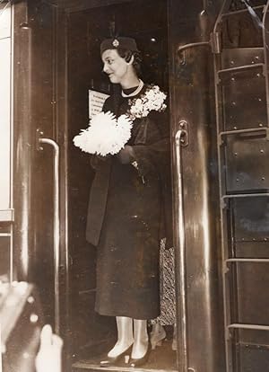 Paris Princess Marina of Greece at Gare du Nord Duchess of Kent Old Photo 1934