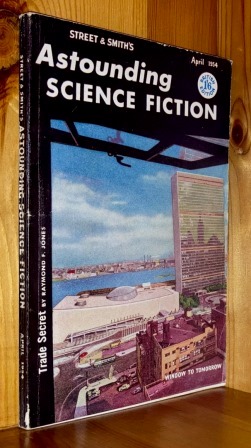 Bild des Verkufers fr Astounding Science Fiction: UK #116 - Vol X No 4 / April 1954 zum Verkauf von bbs