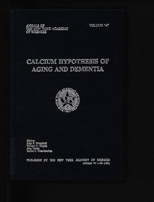 Image du vendeur pour Calcium hypothesis of aging and dementia. (Annals of the New York Academy of Sciences, vol. 747) mis en vente par Antiquariat Bookfarm