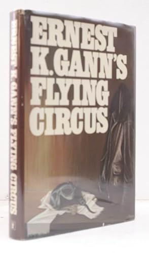 Image du vendeur pour Gann's Flying Circus. Paintings by Robert Parks. NEAR FINE COPY IN DUSTWRAPPER mis en vente par Island Books