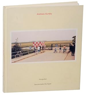 Bild des Verkufers fr Andreas Gursky: Photographs 1984-1993 zum Verkauf von Jeff Hirsch Books, ABAA