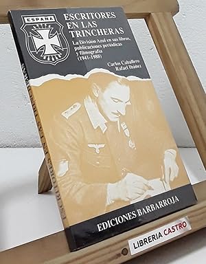Immagine del venditore per Escritores en las trincheras venduto da Librera Castro