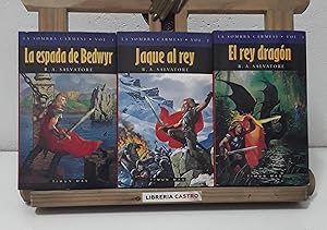 Imagen del vendedor de La sombra carmes. I- La espada de Bedwyr, II- Jaque al Rey y III- El Rey Dragn (III tomos) a la venta por Librera Castro