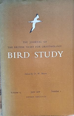 Image du vendeur pour Bird Study : The Journal of the British Trust for Ornithology Volume 15 June 1968 Number 2 / P R Evans "Autumn movements and orientation of waders in northeast England and southern Scotland, studied by radar" mis en vente par Shore Books