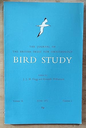 Image du vendeur pour Bird Study the Journal of the British Trust for Ornithology Volume 18 Number 2 June 1971 / Christopher Perrin's "Age of First Breeding and Adult Survival Rates in the Swift" / K D Smith "Notes on Oenanthe Species in Winter in Africa" / Kenneth Williamson "A Bird Census Study of a Dorset Dairy Farm" / David Holyoak "Movements and Mortality of Corvidae" / A A Dunthorn "The Predation of Cultivated Mussels by Eiders" / M P Harris "Ecological Adaptations of Moult in Some British Gulls" mis en vente par Shore Books