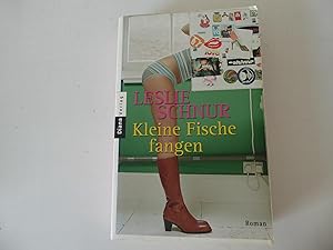 Seller image for Kleine Fische fangen. Roman. TB for sale by Deichkieker Bcherkiste