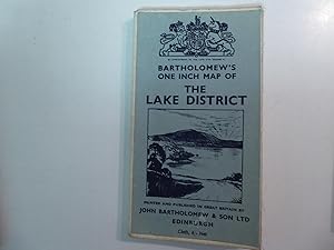 Seller image for Bartholomew's One inch Map of THE LAKE DISTRICT. Faltkarte for sale by Deichkieker Bcherkiste