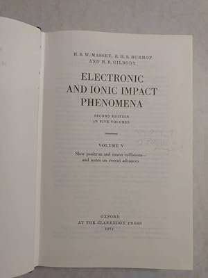 Seller image for Recombination and Fast Collisions of Heavy Particles. (= Electronic and Ionic Impact Phenomena, Vol. 4) for sale by Antiquariat Bookfarm