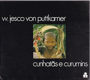 Seller image for Cunhata~s e curumins. A crianc?a indi?gena brasileira for sale by Graphem. Kunst- und Buchantiquariat