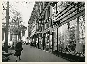 Image du vendeur pour Princess of Cleves [La princesse de Cleves] (Archive of 14 original photographs and ephemera from the 1961 film) mis en vente par Royal Books, Inc., ABAA