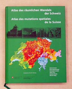 Image du vendeur pour Atlas des rumlichen Wandels der Schweiz. Atlas des mutations spatiales de la Suisse. mis en vente par antiquariat peter petrej - Bibliopolium AG