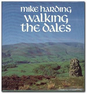Image du vendeur pour Walking The Dales mis en vente par Darkwood Online T/A BooksinBulgaria
