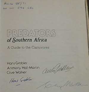 Bild des Verkufers fr Predators of Southern Africa: A Guide to the Carnivores zum Verkauf von Chapter 1