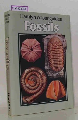 Seller image for Fossils. A Hamlyn Colour Guide. for sale by ralfs-buecherkiste