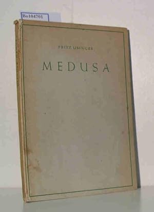 Bild des Verkufers fr Medusa. Aufstze zu Bildern. Aufnahmen von Maria Breidenbach zum Verkauf von ralfs-buecherkiste