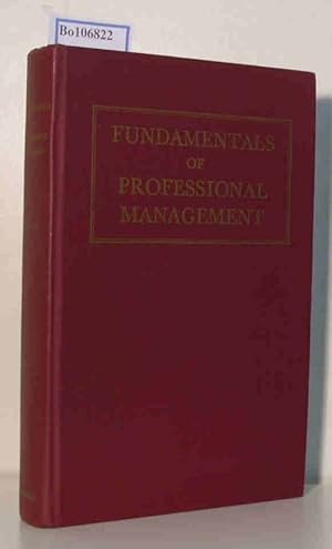 Image du vendeur pour Fundamentals of Proffessional Management. mis en vente par ralfs-buecherkiste