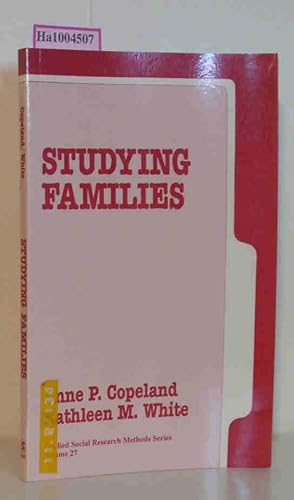 Seller image for Studying Families Applied Social Research Methods Series Volume 27 for sale by ralfs-buecherkiste