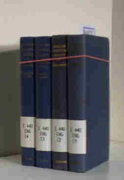 Immagine del venditore per English Critical Essays 4 Bnde (The World"s Classics 240,206,405,567): I. Sixteenth, Seventeenth and Eighteenth Centuries II. Nineteenth Century III. Twentieth Century First Series IV. Twentieth Century Second Series venduto da ralfs-buecherkiste