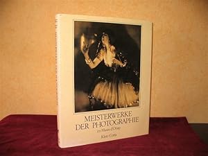 Seller image for Meisterwerke der Photographie im Muse d`Orsay. von u. Philippe Nagu. [bers.: George Aldor .]. for sale by buecheria, Einzelunternehmen