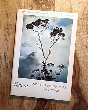 Seller image for KAUAI AND THE PARK COUNTRY OF HAWAII for sale by 100POCKETS