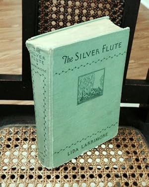 Imagen del vendedor de SILVER FLUTE, THE a la venta por Henry E. Lehrich