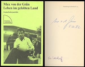 Seller image for Leben im gelobten Land. Gastarbeiterportts. for sale by Versandantiquariat Markus Schlereth