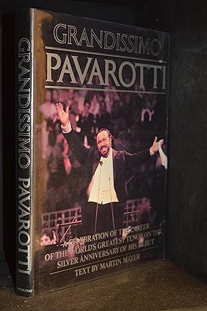 Bild des Verkufers fr Grandissimo Pavarotti zum Verkauf von Burton Lysecki Books, ABAC/ILAB