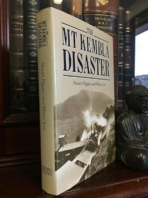 Imagen del vendedor de Mt Kembla Disaster. a la venta por Time Booksellers