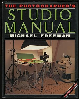 Bild des Verkufers fr The Photographer's Studio Manual zum Verkauf von Between the Covers-Rare Books, Inc. ABAA