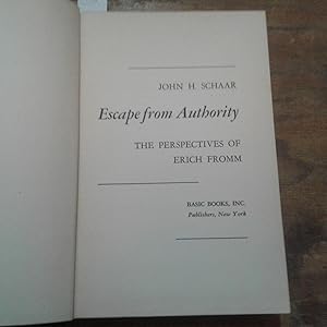 Imagen del vendedor de Escape from Authority. a la venta por Librera "Franz Kafka" Mxico.