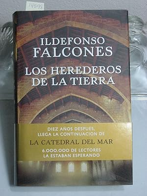 Seller image for LOS HEREDEROS DE LA TIERRA for sale by ALEJANDRIA SEVILLA