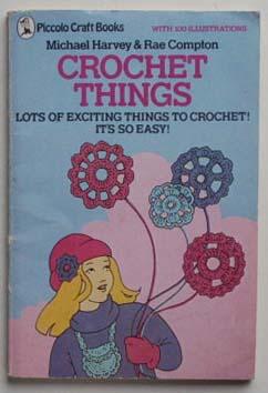 Bild des Verkufers fr Crochet things. zum Verkauf von Lost and Found Books