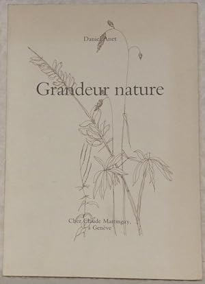 Image du vendeur pour Grandeur nature. Illustrations de l'auteur. mis en vente par Bouquinerie du Varis