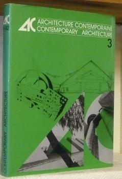 Bild des Verkufers fr Architecture contemporaine. Volume 3 : 1981-1982. Contemporary Architecture. zum Verkauf von Bouquinerie du Varis