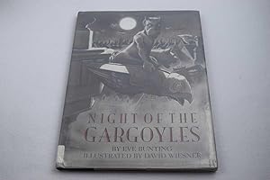 Imagen del vendedor de Night of the Gargoyles a la venta por Lotzabooks