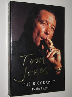 Immagine del venditore per Tom Jones : The Biography venduto da Manyhills Books