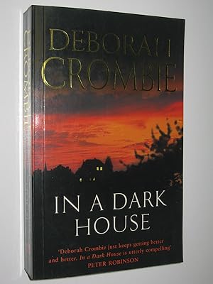 Immagine del venditore per In a Dark House venduto da Manyhills Books