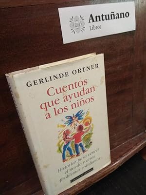 Seller image for Cuentos que ayudan a los nios for sale by Libros Antuano