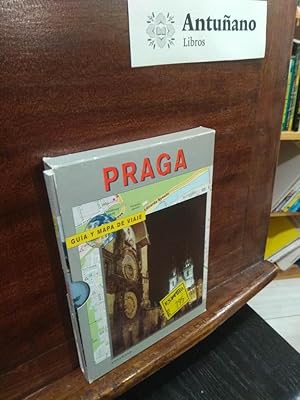 Image du vendeur pour Praga - Guia y mapa de viaje mis en vente par Libros Antuano