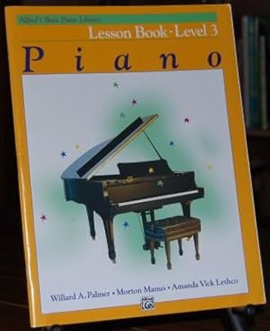 Immagine del venditore per Alfred's Basic Piano Library Lesson Book - Level 3 venduto da HORSE BOOKS PLUS LLC