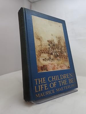Seller image for The Children's Life of the Bee for sale by YattonBookShop PBFA