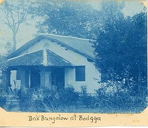 Inde, Bodh Gaya, Bungalow Dak, ca.1898, vintage cyanotype print