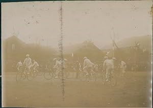 France, Cyclistes lors d'un spectacle donné par les troupes ca.1897 vintage citrate print