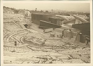 Sicile, Théâtre grec à Syracuse avec décors, ca.1925, vintage silver print