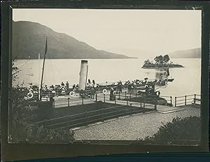 Écosse, Édimbourg, Un traversier à quai, ca.1900, Vintage silver print