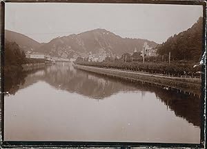 France, Canal près d'une colline, ca.1899, Vintage citrate print